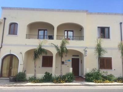 Casa Di Livia Apartment Sant'Anna Arresi Ngoại thất bức ảnh