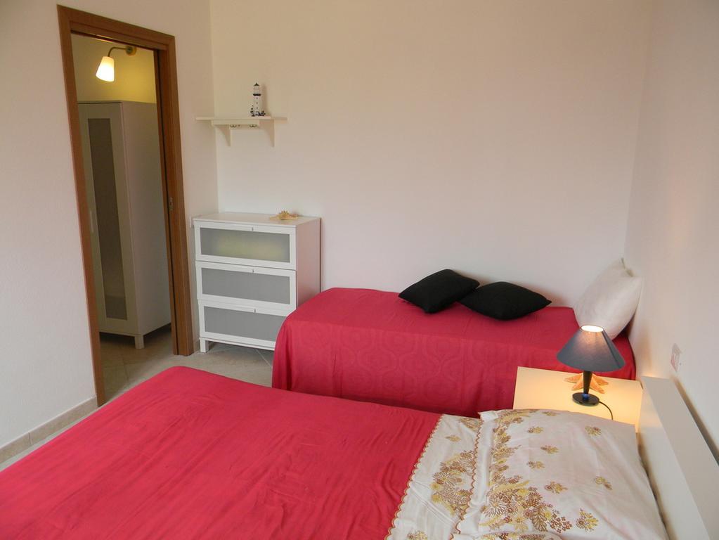 Casa Di Livia Apartment Sant'Anna Arresi Ngoại thất bức ảnh