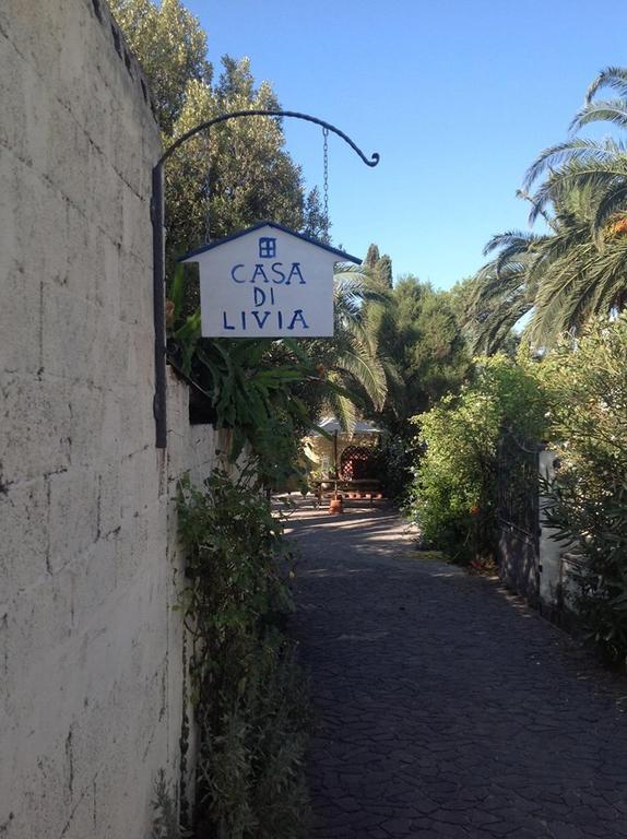 Casa Di Livia Apartment Sant'Anna Arresi Ngoại thất bức ảnh